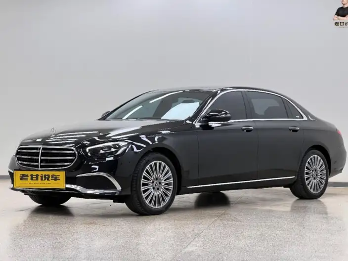 Mercedes-Benz E-Class 2022 Model E 300 L Fashion Model sedan – фото 1