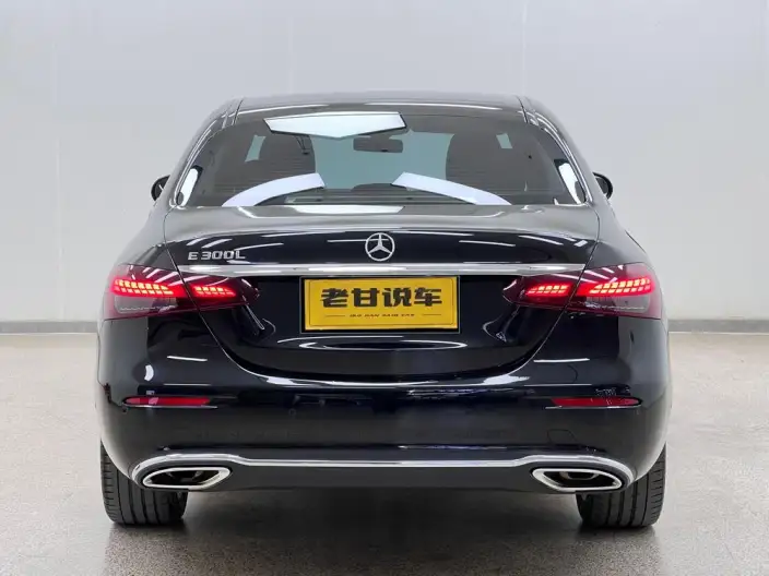 Mercedes-Benz E-Class 2022 Model E 300 L Fashion Model sedan – фото 6