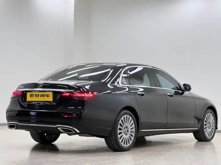 Mercedes-Benz E-Class 2022 Model E 300 L Fashion Model sedan – фото 7
