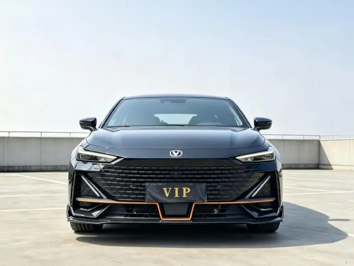 Changan UNI-V 2022 Model 1.5T Sports Edition – фото 2