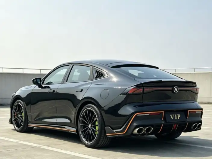 Changan UNI-V 2022 Model 1.5T Sports Edition – фото 4