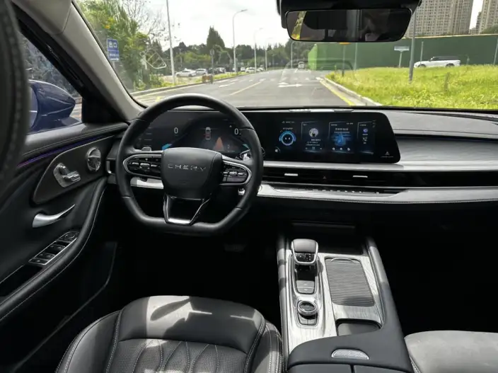 Chery Arrizo 8 2022 Model 1.6TGDI DCT Shang – фото 9