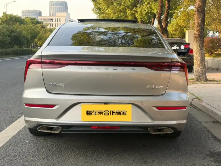 BESTUNE B70 2023 Model Third generation 1.5T Automatic Changxiang Edition Model – фото 5