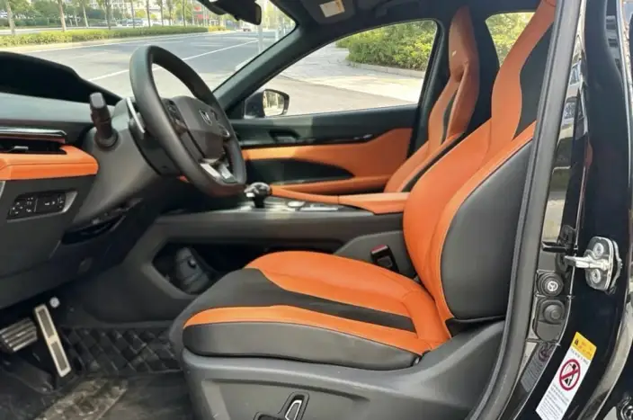 Changan UNI-V 2022 Model 1.5T Sports Edition – фото 9