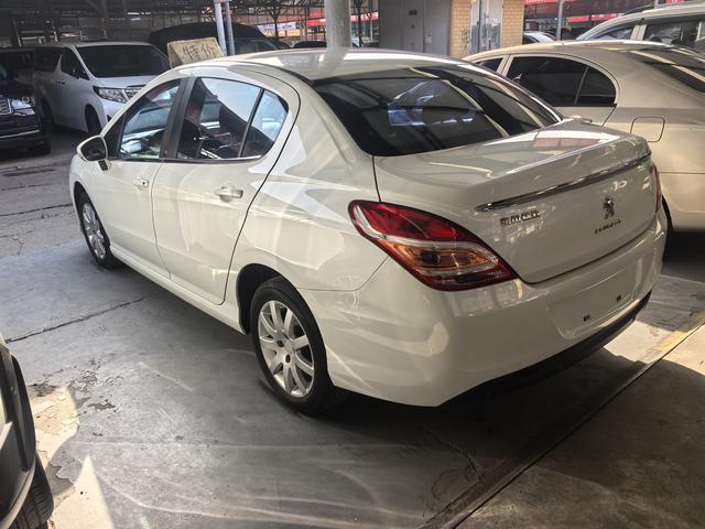 Peugeot 308 2014 Enjoy Classic 1.6L Manual Trend – фото 4