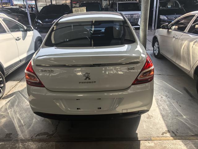 Peugeot 308 2014 Enjoy Classic 1.6L Manual Trend – фото 5