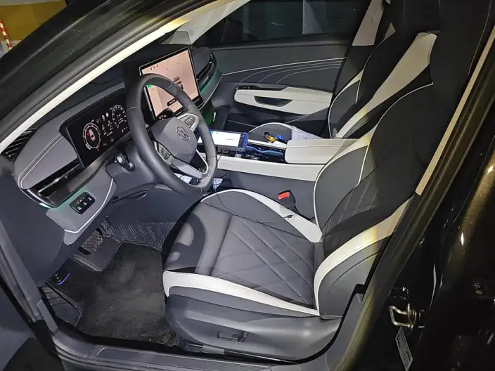 Volkswagen Sagitar 2026 Model L 300TSI DSG Luxury Model – фото 10