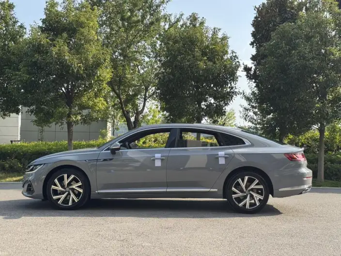 Volkswagen CC 2021 Model 330TSI Dazzling version – фото 4