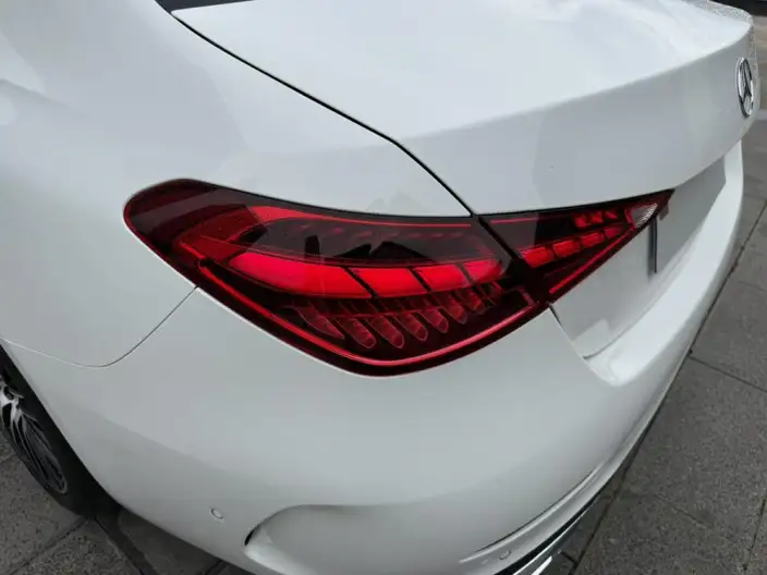 Mercedes-Benz C-Class 2023 Model C 260 L Sports Edition – фото 10