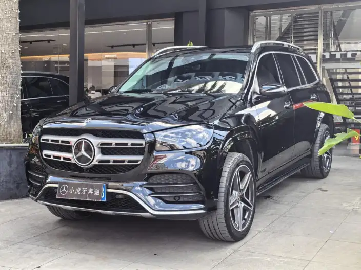 Mercedes-Benz GLS 2023 Model GLS 450 4MATIC Fashion Model – фото 1