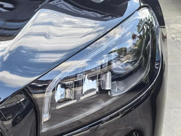Mercedes-Benz GLS 2023 Model GLS 450 4MATIC Fashion Model – фото 7