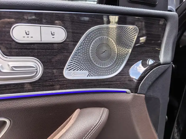 Mercedes-Benz GLS 2023 Model GLS 450 4MATIC Fashion Model – фото 9