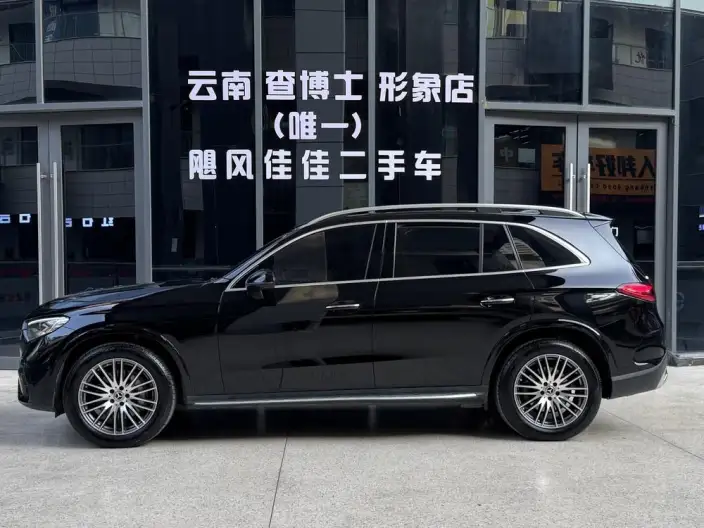 Mercedes-Benz GLC 2023 Model GLC 300 L 4MATIC Dynamic Model 5 seat – фото 3