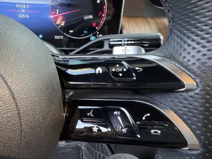 Mercedes-Benz GLC 2023 Model GLC 300 L 4MATIC Dynamic Model 5 seat – фото 8