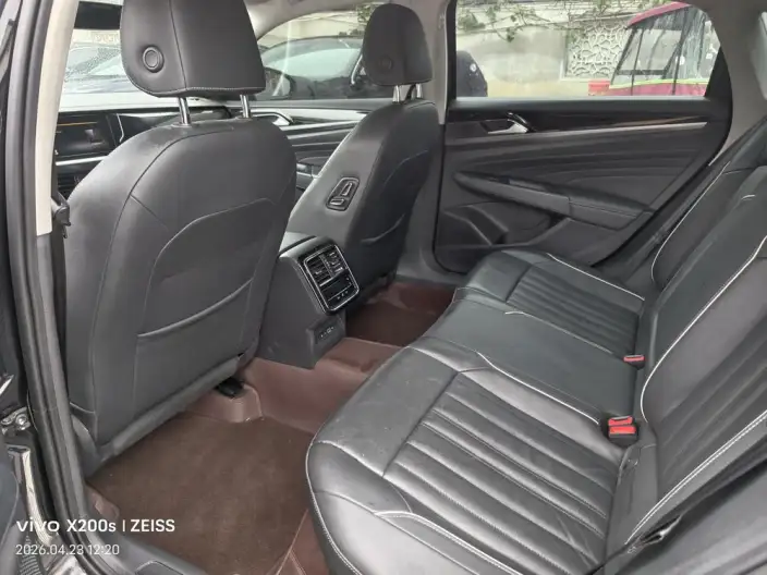 Volkswagen Passat 2022 Model 330TSI Starry sky Elite Edition – фото 9