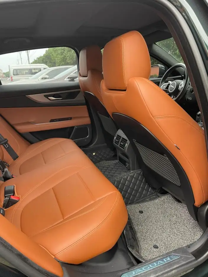 Jaguar XE L 2022 Model 2.0T 250PS R-DYNAMIC S Enterprising Sports Edition – фото 10
