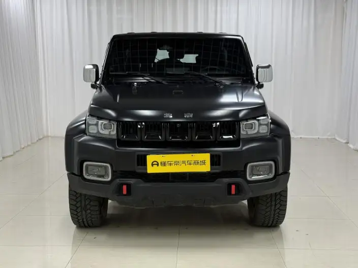 BAIC BJ40 2023 Model 2.0D Automatic 4WD Blade Hero Edition Warrior Model – фото 2