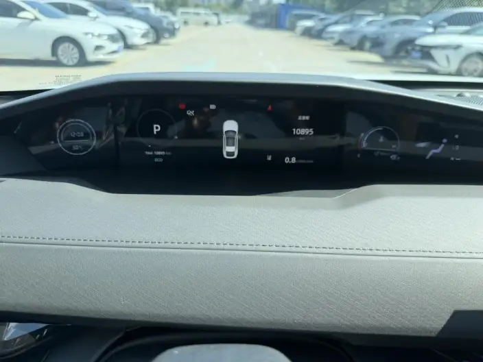Changan UNI-V 2024 Model 1.5T Noble Model – фото 8