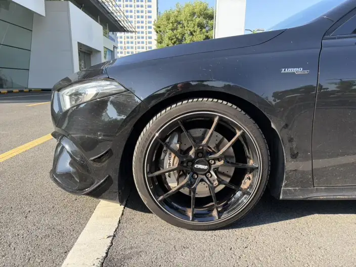 Mercedes-Benz A-Class AMG 2022 Model AMG A 35 L 4MATIC – фото 4