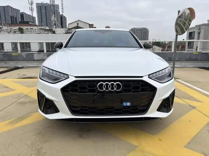 Audi A4 L 2023 Model 40 TFSI Fashion Dynamic Model – фото 2