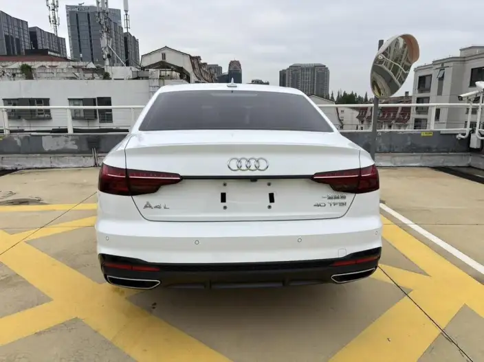 Audi A4 L 2023 Model 40 TFSI Fashion Dynamic Model – фото 5