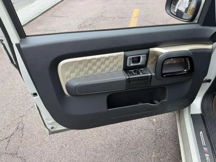 Baojun KiWi EV 2022 Model Designer Light Edition Lithium Iron Phosphate – фото 8