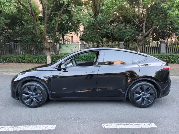 Model Y 2023 Model Rear-wheel drive version