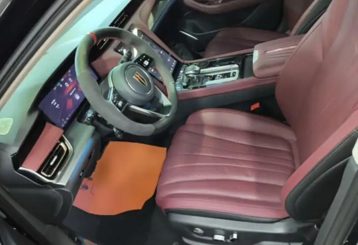 Hongqi H5 2023 Model 1.5T DCT Flag Rhythm Edition – фото 8