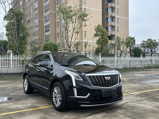 Cadillac XT5 2022 2.0T 2WD Luxury – фото 3