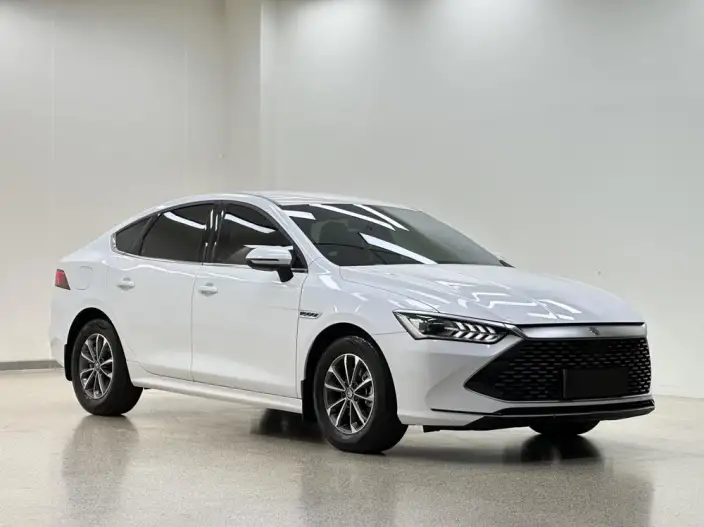 BYD Qin PLUS DM 2024 Model Honor Edition DM-i 55KM Leading Model