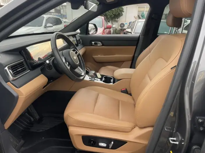 Li Auto ONE 2021 Model Extended Range 6 seat Edition – фото 9