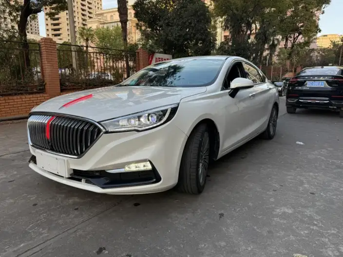 Hongqi H5 Classic 2022 Model 1.8T Automatic Smart Flag Enjoy Edition