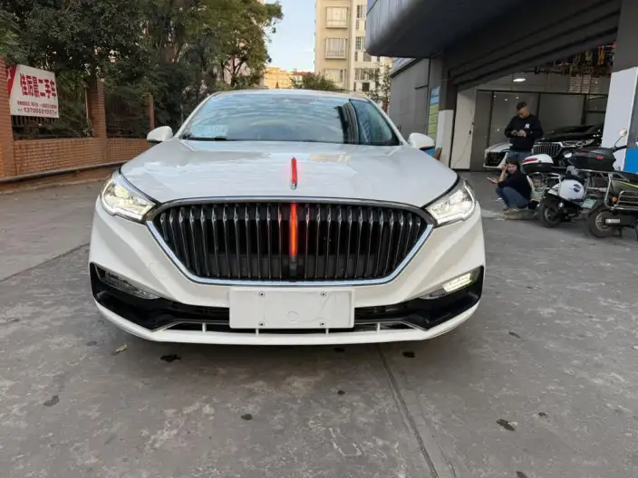Hongqi H5 Classic 2022 Model 1.8T Automatic Smart Flag Enjoy Edition
