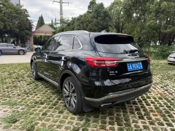 Hongqi HS5 2022 Model 2.0T Smart Flag Enjoy 4WD Edition