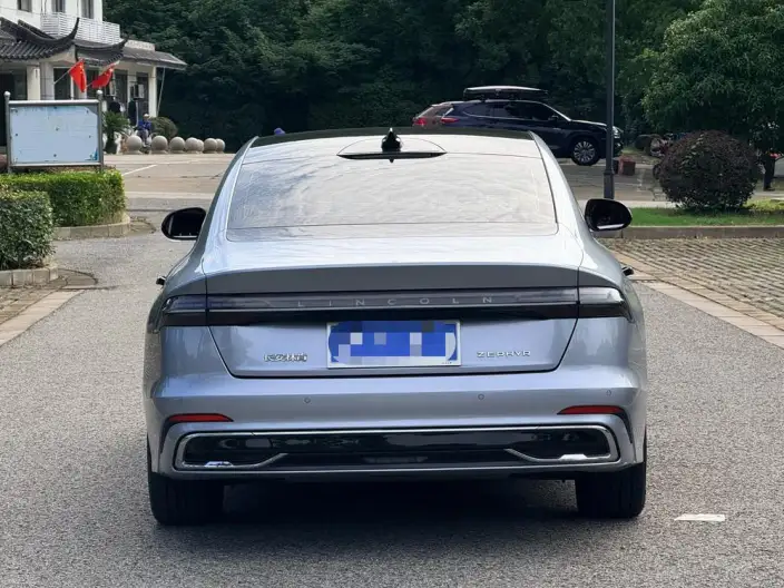 Lincoln Z 2022 Model i Xiang Zun Shang Edition – фото 6