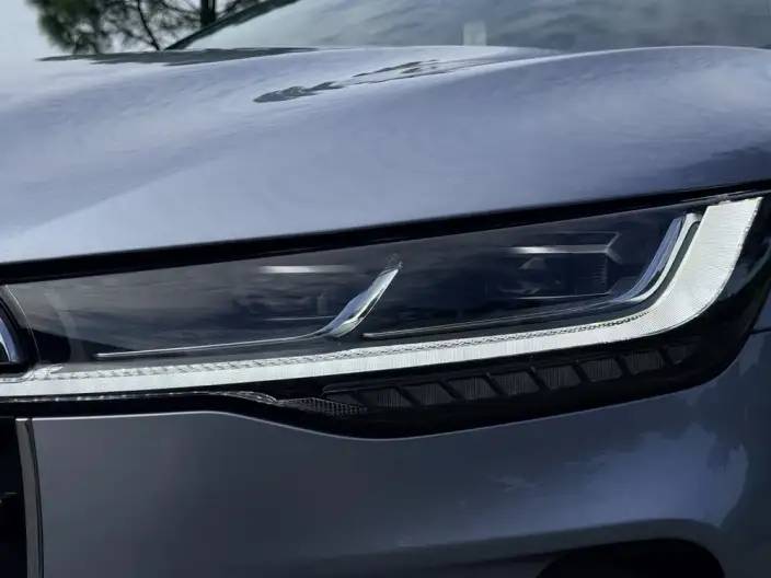 Lincoln Z 2022 Model i Xiang Zun Shang Edition – фото 10