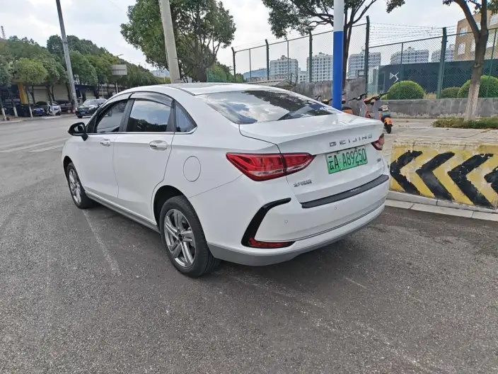 BAIC EU5 2022 Model Ride-hailing Deluxe Edition – фото 4