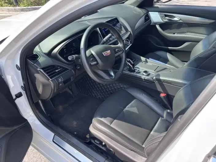 Cadillac CT5 2023 Model 28T Luxury Model Standard Edition – фото 8