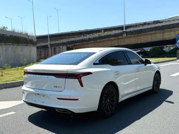 BESTUNE B70 2023 Model Third generation 1.5T Automatic Changxiang Edition Model – фото 6