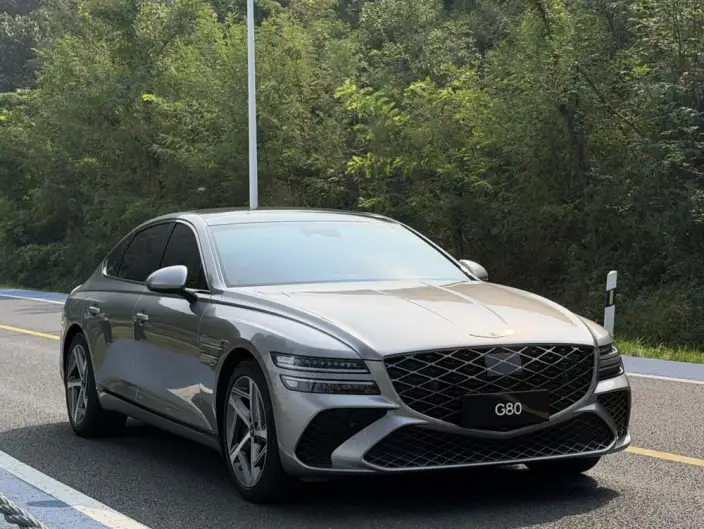 Genesis G80 2024 Model 2.5T 4WD Deluxe Edition