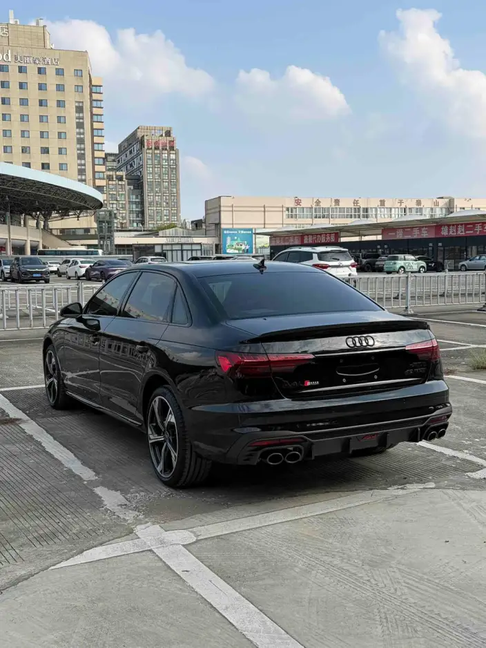 Audi A4 L 2024 Model 40 TFSI Luxury Dynamic Model Starry Night Edition