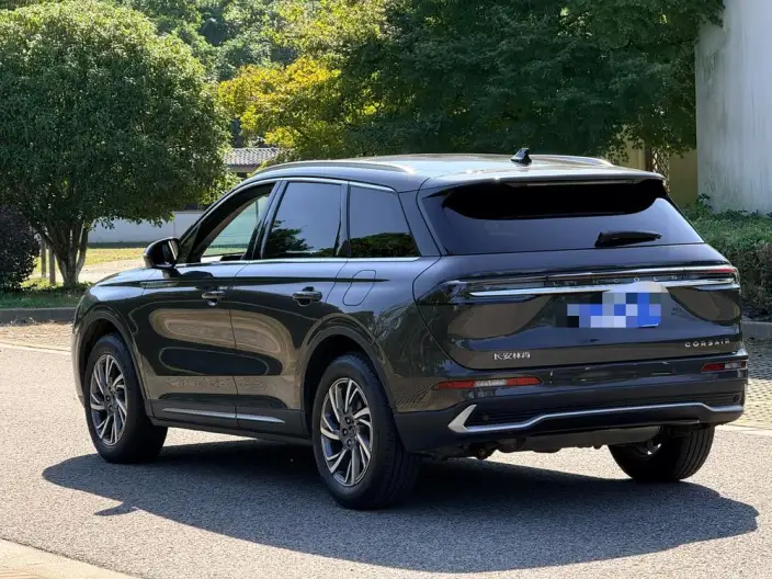 Lincoln Corsair 2023 Model 2.0T 2WD Exclusive Edition – фото 4