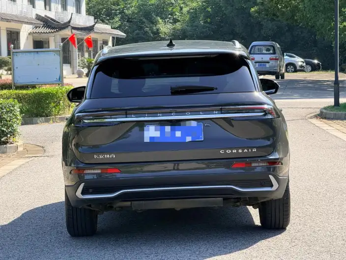 Lincoln Corsair 2023 Model 2.0T 2WD Exclusive Edition – фото 5