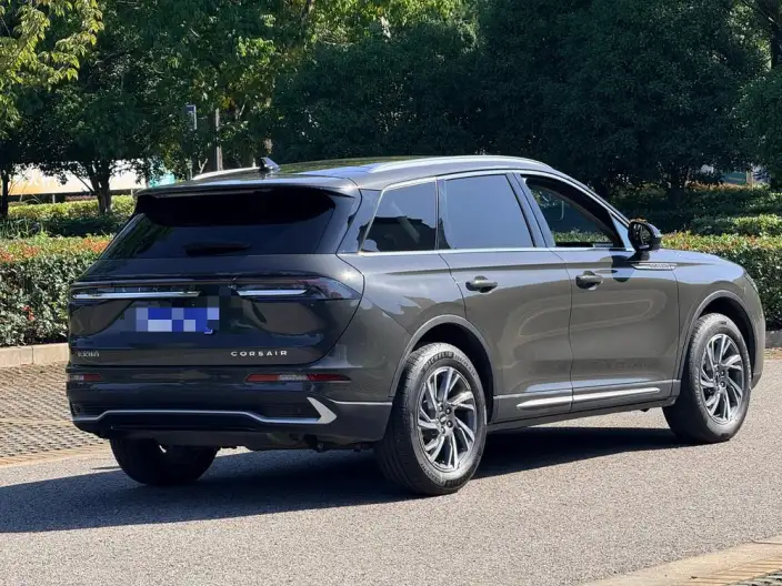 Lincoln Corsair 2023 Model 2.0T 2WD Exclusive Edition – фото 6