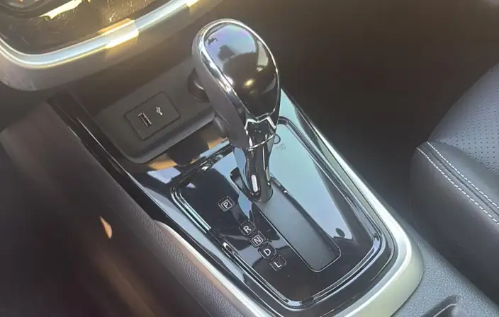 Nissan Tiida 2024 Model 1.6L CVT Zhizun Edition – фото 10