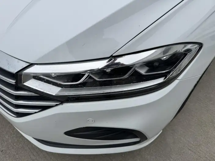 Volkswagen Lavida 2024 Model 1.5L Automatic Deyi Edition – фото 9