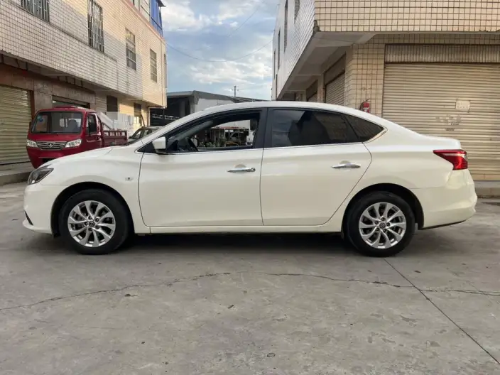 Nissan Sylphy 2021 Model Classic 1.6 XE CVT Comfort Edition