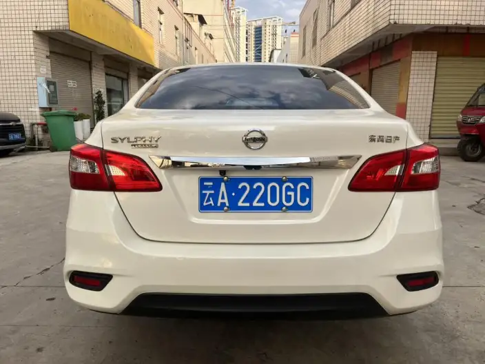 Nissan Sylphy 2021 Model Classic 1.6 XE CVT Comfort Edition – фото 6