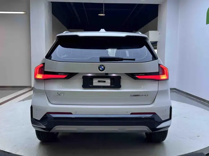 BMW X1 2023 Model sDrive20Li X Design Set – фото 6