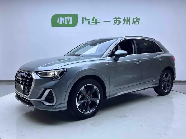 AUDI Q3 2023 Model 35 TFSI Fashion Dynamic Model